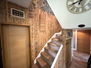 Photo 18- click for photo gallery